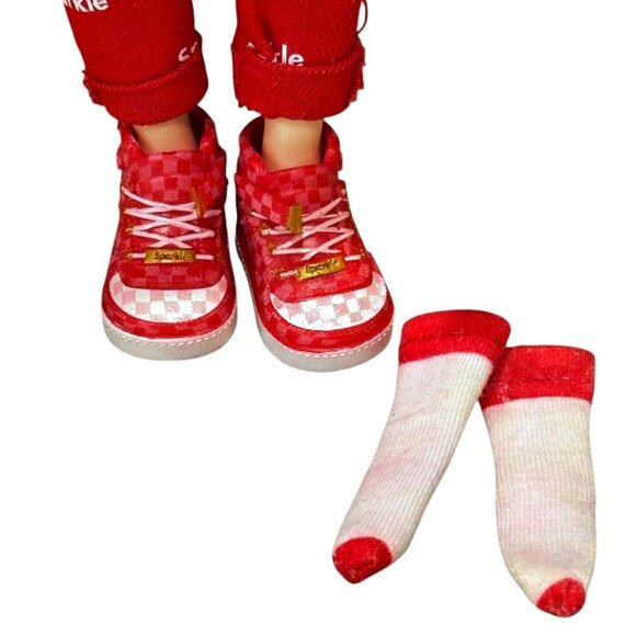 Rainbow High Jr Junior Ruby Anderson 9 Inch RED Fashion Doll Outfit Backpack - Picture 4 of 11